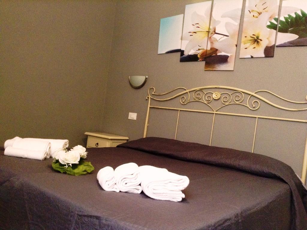 Hotel Bianchi Viareggio Bagian luar foto