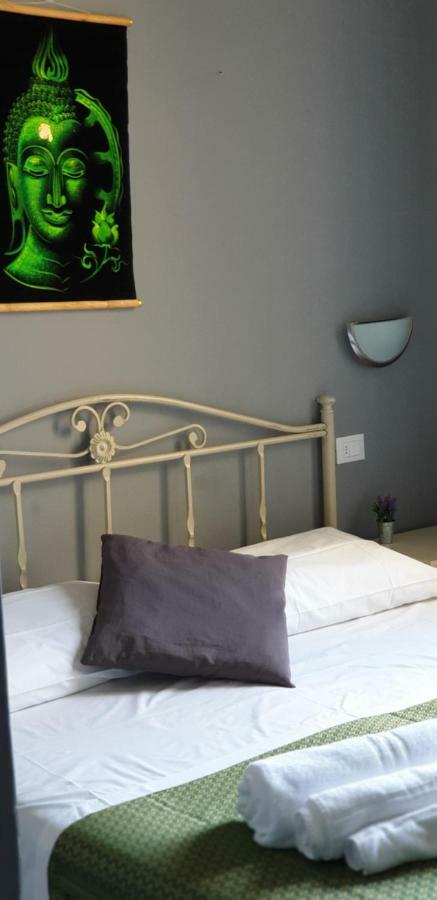 Hotel Bianchi Viareggio Bagian luar foto